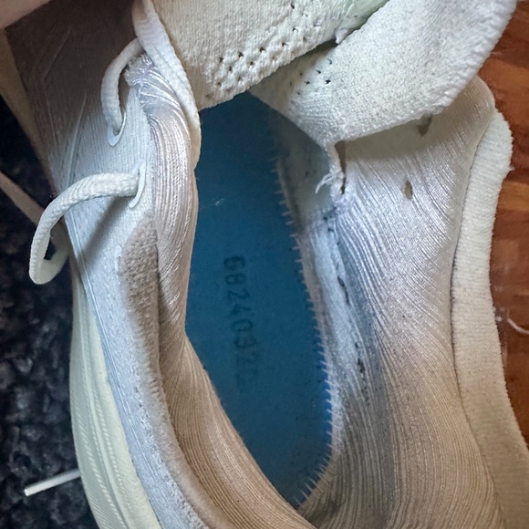 ASICS GEL-Nimbus 26 - Picture 9 of 10